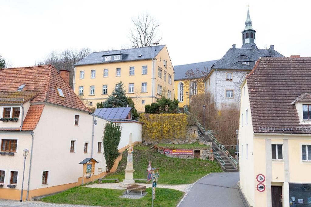 Ferienwohnung Nahe Schloss Kuckuckstein,Infrarotsauna, Hunde Liebstadt Exterior photo